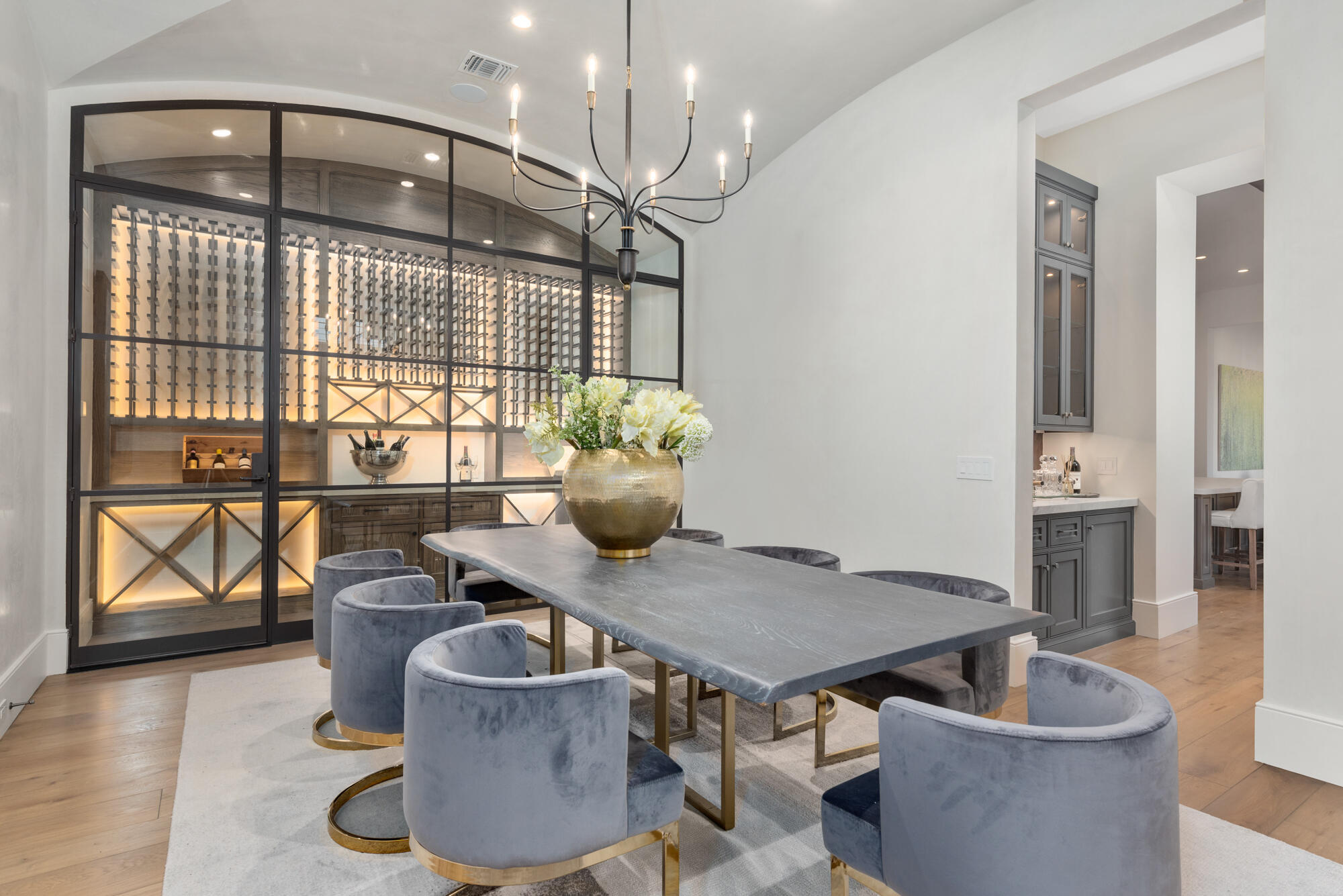 english country manor dining area