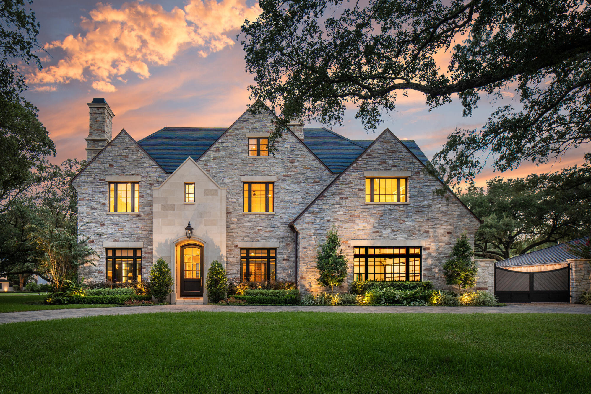 Tanglewood english manor