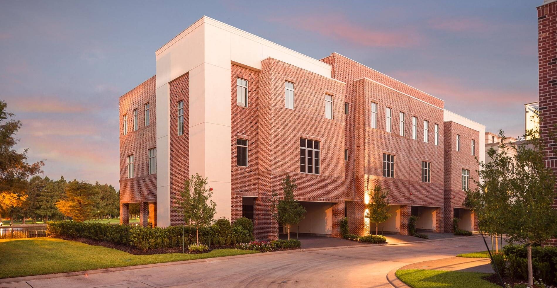 luxury modern townhomes