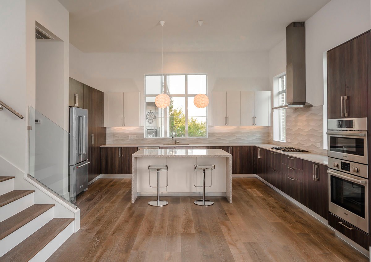 luxury townhome kitchen