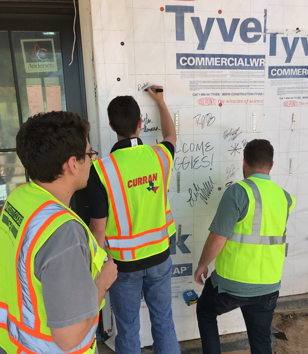 WALL SIGNING 1-1